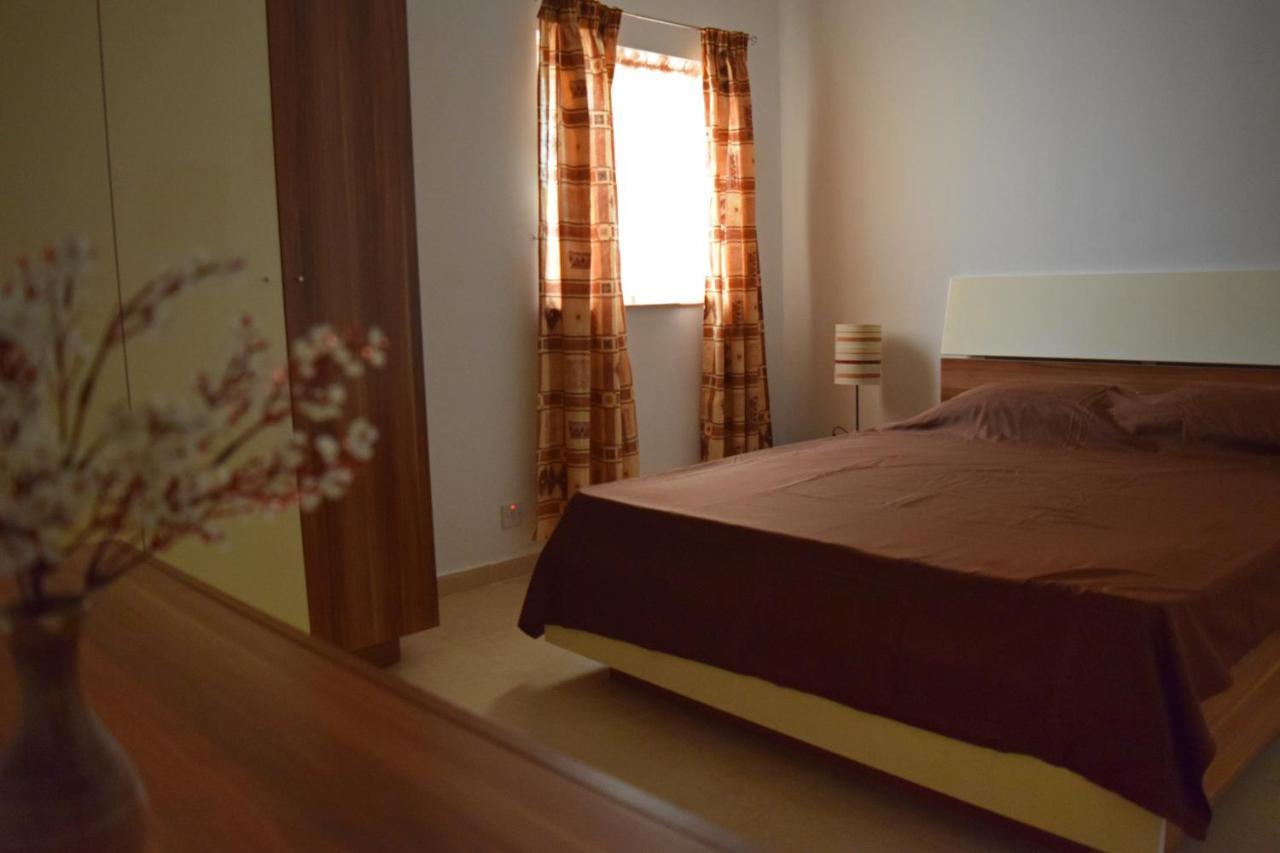 Da Vinci 3 Bedroom Apartment メーリッハ エクステリア 写真